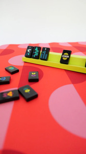 Tuiles de Mahjong Américaines de Luxe Modernes Format Mini, Portables et Faciles à Reconnaître pour les Divertissements Nomades et les Soirées Jeux - Product Image 6