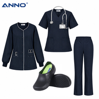 Ensemble de blouses médicales ANNO 4 pièces avec veste de maintien au chaud et chaussures autoclavables certifiées CE pour les tâches cliniques stériles en ER