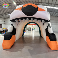 Tunnel d'entrée gonflable pour événements extérieurs de baseball et de football, arche de tente imperméable en PVC personnalisée motif bouche de tigre pour fêtes sportives