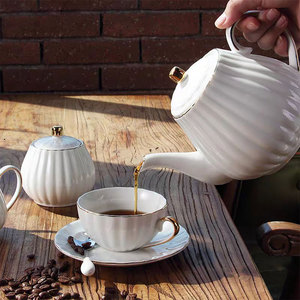 Pomeriggio all'ingrosso inglese migliore bulk bone china tazze e piattini da caffè in porcellana bianca tazza da tè e piattino set - Product Image 6