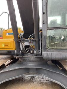 Excavatrice sur chenilles Hyundai 225LC-7 d'occasion en bon état, 22 tonnes, moteur 112 kW, composants principaux, vente à prix réduit avec une haute qualité - Product Image 3