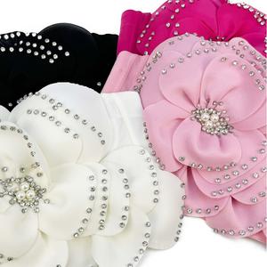 Top Halter Sexy de Moda para Mujer con Diseño Premium de Espina de Pescado, Multicapas y Cuentas Grandes - Product Image 5