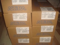 (Composants électroniques ALTERA) Puce programmable EP1S20F672I7N