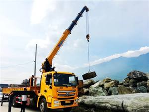 China mejor maquinaria de elevación 12 toneladas 10 toneladas grúa montada en camión SQ12SK3Q 12 toneladas nueva grúa montada en camión telescópico para la venta - Product Image 4