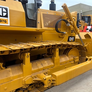 Bulldozer Amarillo Caterpillar D7G, Equipo de Construcción de Uso Pesado con Motor Cummins, Capacidad de Empuje de 8.6 m, Modelo 2023 - Product Image 6