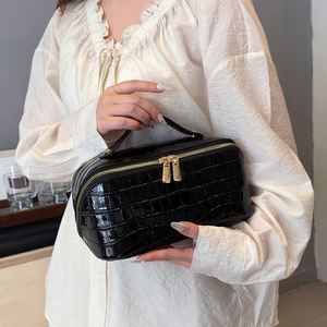 กระเป๋าใส่เครื่องสำอางลายหิน PU สไตล์วินเทจ กันน้ำ ความจุขนาดใหญ่ สำหรับผู้หญิง - Product Image 6