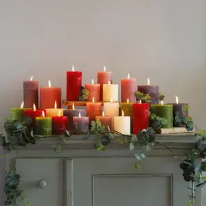 Оптовая продажа, цветные ароматические свечи huamed, многоразмерные церковные столбики, Свадебные свечи, домашний декор, рождественские домашние свечи-столбики