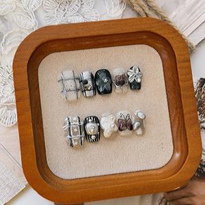 Faux ongles en acrylique à motif à carreaux, exquis et élégants, de luxe, style industriel lourd, classique français 3D, 10 pièces, pour <span class=keywords><strong>manucure</strong></span> - Product Image 4