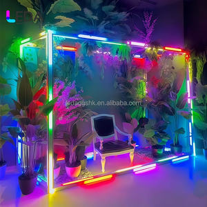 บูธถ่ายรูปกระจก LEDA 2025 แบบกำหนดเองพร้อมกรอบโลหะ ขนาด 200 ซม. สำหรับงานแต่งงาน งานปาร์ตี้ และงานตกแต่ง - Product Image 6