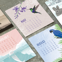 Carte de calendrier de bureau 2025 avec impression personnalisée, chevalet en bois kraft, support idéal pour les amis, type d'affiche