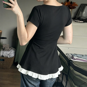 T-shirt femme color block effet deux pièces, manches courtes, coupe ajustée, style décontracté et estival - Product Image 5