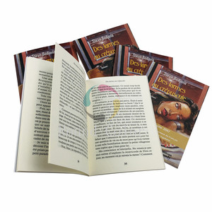 Personaliza tu Libro de Tapa Dura Romántico de Alta Calidad con Bordes Pintados y Pulverizados, Estampado en Oro y UV Localizado - Product Image 4