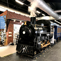 Offre Spéciale personnalisation Steampunk Style Métal Fer Train Modèle Bar Center Commercial Boutique Restaurant Décoration
