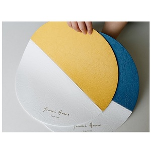 <span class=keywords><strong>Esterilla</strong></span> de mesa de cocina con estampado personalizado, manteles individuales redondos de cuero Pu, estera <span class=keywords><strong>aislante</strong></span> - Product Image 5