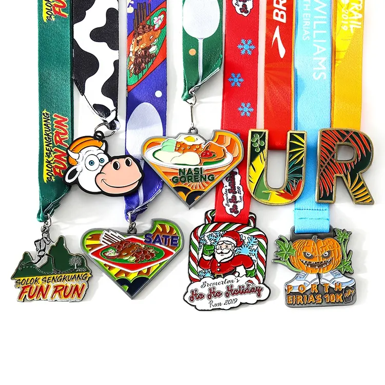 Wholesale Design Your Own Zinc Alloy Custom Sports Award 3D Marathon Running Medal With Ribbon