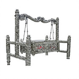 Decoración Tradicional para Eventos Jhoola: Compre una Elegante Cuna de Madera de Teca Pulida Estilo Palna del Sur de la India para la Ceremonia de Bautismo del Bebé - Product Image 1