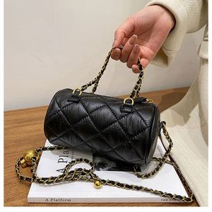 Nuevo Bolso de Mano de Moda para Mujer con Cadena de Diamantes, Patrón Geométrico, PU, Antirrobo, Bolso Bandolera - Product Image 1