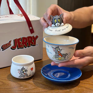 ชุดกาน้ำชาเซรามิกทอมแอนด์เจอร์รี่พร้อมฝาปิด กล่องของขวัญแต่งงาน ลายพิเศษ ชามเซรามิกสำหรับโอกาสพิเศษ - Product Image 4