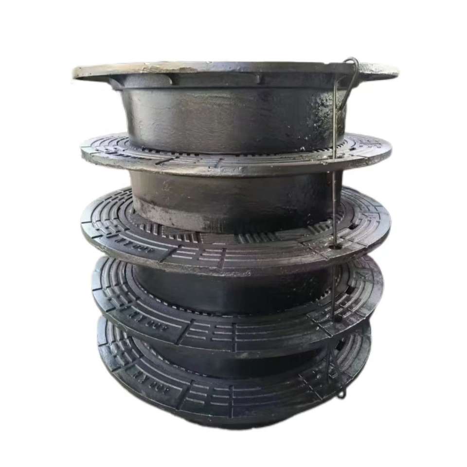Durable Round Ductile Cast Iron Manhole Cover EN124 D400 Anti-Settling ...