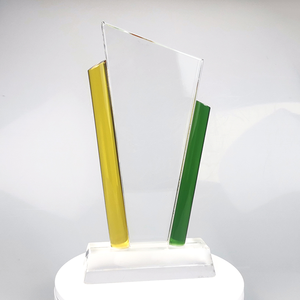جوائز كريستال مخصصة بالجملة من المصنع مع نقش بالليزر - Product Image 1