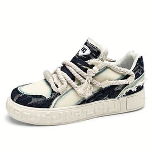 Chaussures pour hommes à semelle épaisse et robuste, design unique dreadlocks, mode 2026, décontractées, résistantes à l'usure, multicolores, vente en gros - Product Image 1