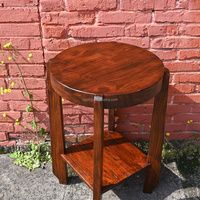 Table basse moderne en bois massif, design élégant, meuble pratique pour salon, maison, villa.