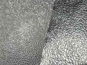 Services de soudage et de <span class=keywords><strong>d</strong></span>écoupe sur mesure pour la <span class=keywords><strong>d</strong></span>écoration, le pliage et l'<span class=keywords><strong>isolation</strong></span> des rouleaux en aluminium gaufré - Product Image 3