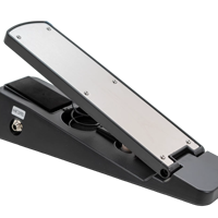 Pédale de contrôle électronique de type interrupteur pour charleston AX-GAN-FT9 Gris clair pour contrôleur de charleston et batterie électronique par UNLOCK
