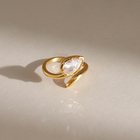 Bague ouverte en or avec zircon taille poire pour femme, bijou élégant, cadeau, étanche, hypoallergénique, style affirmé, usage quotidien, charme