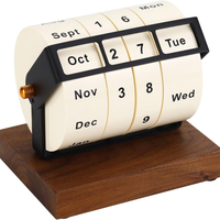 Calendrier perpétuel rotatif classique en bois, calendrier de compte à rebours de bureau pour la décoration de bureau et d'école