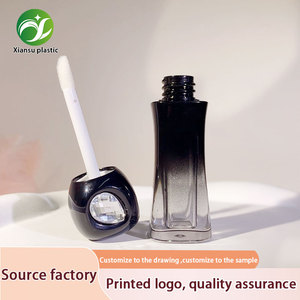 Высококачественная черная градиентная трубка для блеска для губ Изысканная мода тонкая талия глазурь для губ оптом контейнер для жидкой помады - Product Image 3