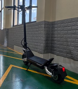 สกู๊ตเตอร์ออฟโรด G10 500w ความเร็วสูง 25-40 กม./ชม. โครงอะลูมิเนียม ระบบกันสะเทือนคู่ - Product Image 4