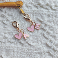 Porte-clés en forme de cœur rose avec 26 lettres, décoration mignonne, tendance, compact et exquis, porte-clés pour sac