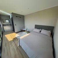 Cabane de glamping en acier et panneaux sandwich FMX, détachable, pour hôtels, design moderne, maisonnette préfabriquée en kit