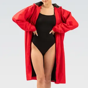 Personalizado al por mayor piscina de invierno de secado rápido forro de microfibra mujeres impermeable Swim Parka Poncho abrigo