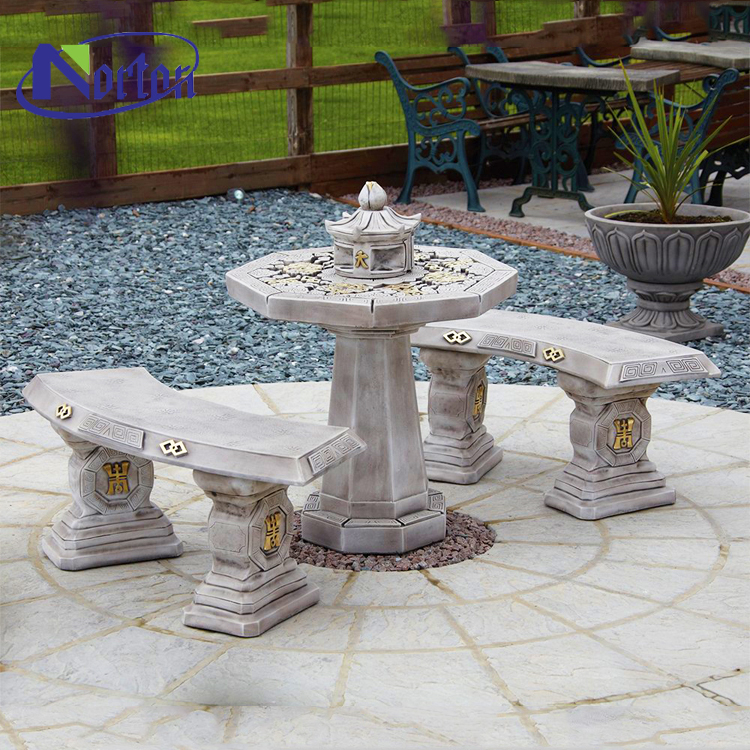 天然石　台座　椅子 天然石 台座 椅子 坂倉準三建築研究所・低座イス｜低座の