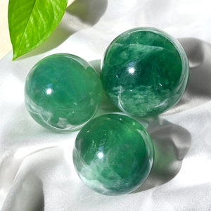 Esfera de Cristal de Alta Calidad al por Mayor, Esfera de Fluorita Verde para Decoración del Hogar - Product Image 1