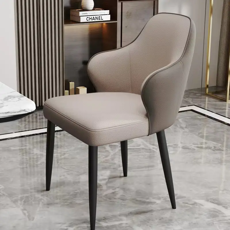 Fabrika doğrudan satış Nordic high-end katı ahşap deri yemek sandalyesi İtalyan minimalist ev arkalığı otel sandalye