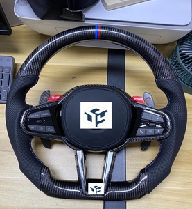 Volant chauffant personnalisé en fibre de carbone pour BMW M2 M3 M4 M5 F10 <span class=keywords><strong>F50</strong></span> F30 F32 F80 F82 F90 E90 E92 E60 E63 - Product Image 1