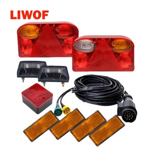 Lampe <span class=keywords><strong>de</strong></span> <span class=keywords><strong>remorque</strong></span> multifonctionnelle LIWOF nouvelle génération <span class=keywords><strong>avec</strong></span> homologation E-Mark |   Feu Stop, Clignotant, Feu <span class=keywords><strong>de</strong></span> Recul, Feu Antibrouillard, Feu <span class=keywords><strong>de</strong></span> <span class=keywords><strong>Plaque</strong></span> d'Immatriculation <span class=keywords><strong>avec</strong></span> Câble <span class=keywords><strong>de</strong></span> 5m et Fiche 13 Broches 5000 - Product Image 1