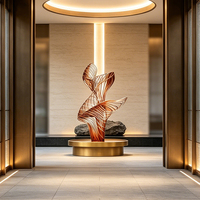 Sculpture d'art en résine de luxe moderne, directement de l'usine, avec base dorée, thème arbre, forme irrégulière, pour bâtiment commercial