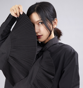 Las nuevas camisas blancas de otoño para mujer están diseñadas con <span class=keywords><strong>volantes</strong></span> plisados elegantes y exagerados - Product Image 6