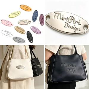 Étiquette métallique 3D personnalisée en forme de rectangle avec logo en relief et bord découpé au laser pour vêtements et sacs à main, plusieurs couleurs - Product Image 2