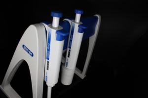 Micropipeta de laboratorio de Micropipeta de volumen ajustable de un solo canal - Product Image 4