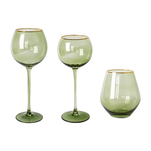 Verre à vin vert vintage au design élégant, verre haut pour la maison, nouveau verre créatif pour champagne et cidre - Product Image 1