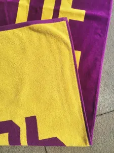 プレミアム品質のコットンカスタム織りジャカードロゴ大型スイミングプールビーチバスタオル