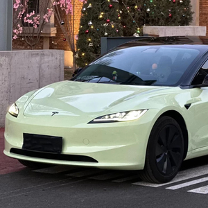 Wholesale High Gloss PET avocado green premium Car Wrap Vinyl Film 6.5-8.5mil Self-healing Color Change Vinyl tesla mode3 oem - Product Image 1