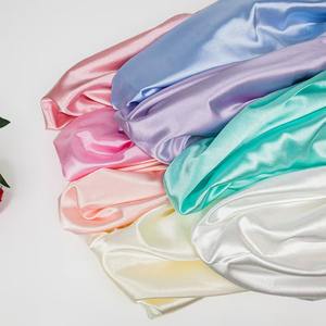 200 + 색상 미국 크리스탈 새틴 원단 100% 폴리에스터 통기성 부드러운 터치 160gsm 150cm 이끼 크레이프 여아 의류 - Product Image 5