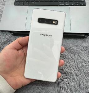 Smartphone Android 9 <span class=keywords><strong>S10</strong></span>+ LTE Octa Core de Haute Qualité SM-G975F/DS SM-G975U SM-G975W Écran OLED 6,4 pouces Batterie 4000-4999 mAh Double SIM Prix Bas - Product Image 1