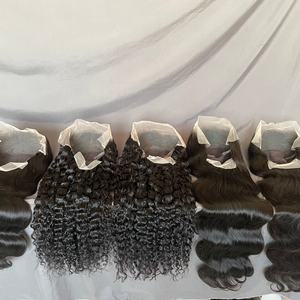 Peluca de Cabello Humano Natural con Ondas Suaves, Densidad 200%, Encaje Frontal Transparente 13x4, Grado 11A, Alta Calidad, Alta Densidad, Rizada - Product Image 5